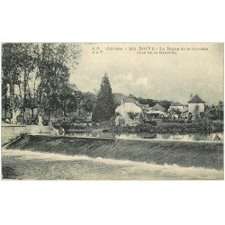 carte postale ancienne 19 BRIVE. La Digue de la Corrèze. Tampon Militaire 1917