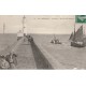 2 cpa 76 LE TREPORT. Le Phare sur la Jetée et Sortie des barques de Pêcheurs