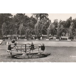 59 LILLE. Le Tourniquet du grand Jardin 1955