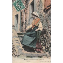 30 ALAIS ALES. Cévenole au retour du Marché 1909