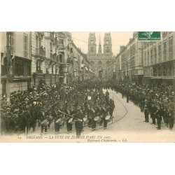 10 cpa ORLEANS Fête Jeanne Arc Loire Hôtel de Ville Musée Cathédrale rue Royale Place Martroi